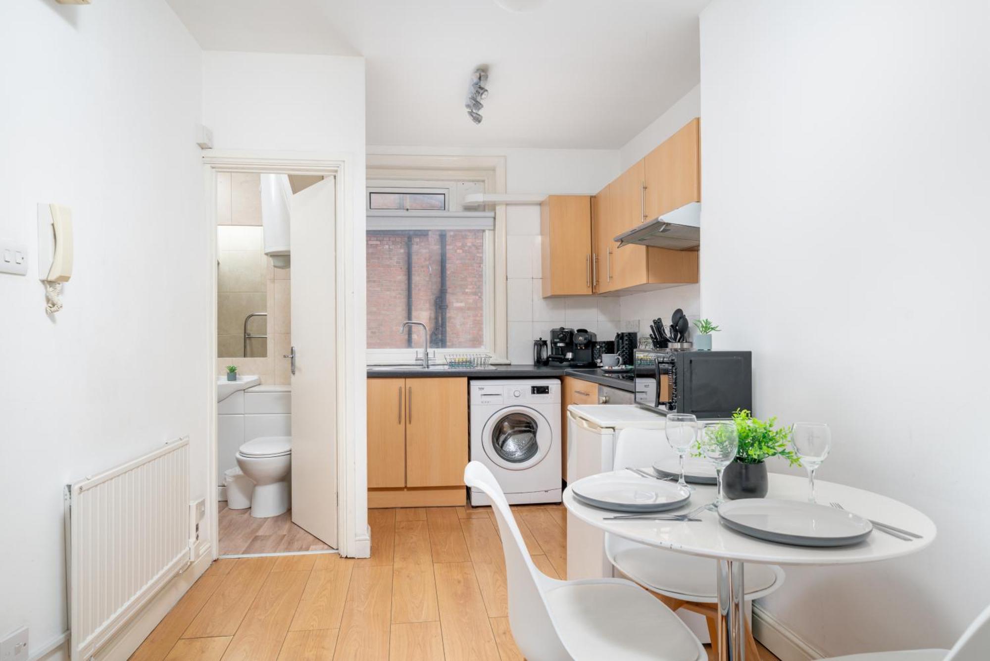 Carnaby & Oxford Street - Central Soho - One Bedroom - Double Bed & Sofabed London Bagian luar foto